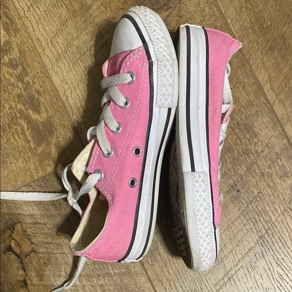 Converse Kids Pink Sneakers Size 13